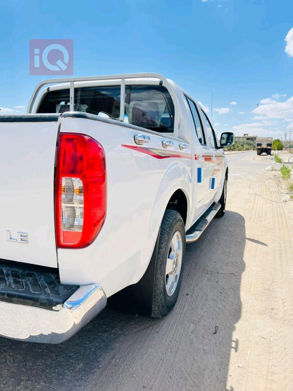 نيسان نافارا